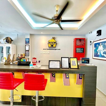 Hotel Zamburger Tengkera Melaka Malacca Exterior foto
